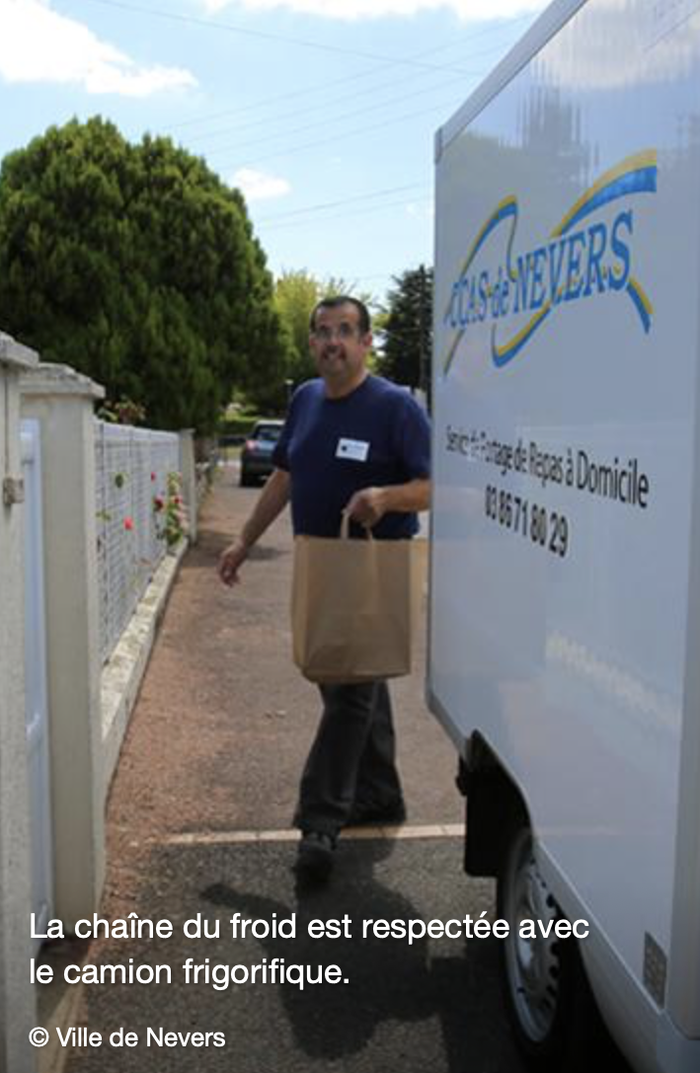 Nevers - Retraite - Senior - CCAS Portage des repas à domicile