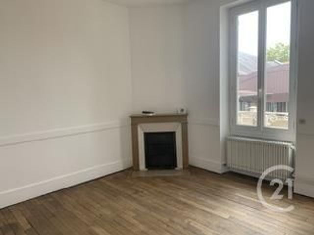 Appartement F2 à louer - 2 pièces - 43.2 m2 - NEVERS - 58 - BOURGOGNE - Century 21 Confluences