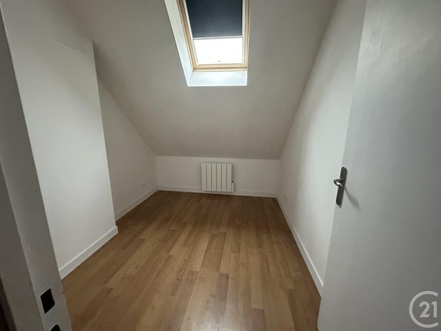 Appartement T4 à vendre - 4 pièces - 126.75 m2 - GUERIGNY - 58 - BOURGOGNE - Century 21 Confluences