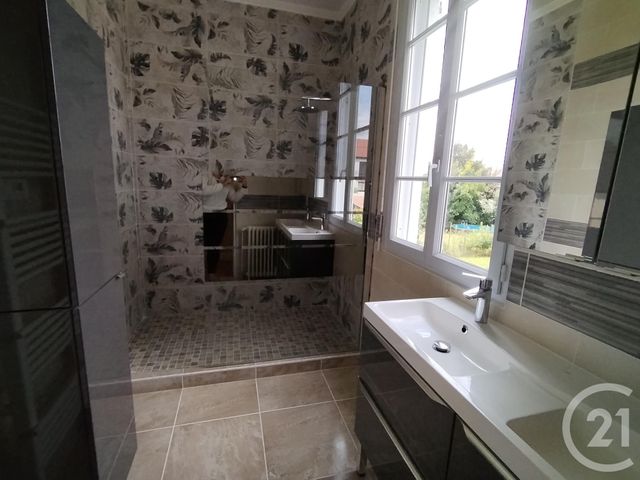 Afficher la photo en grand maison à vendre - 7 pièces - 150.0 m2 - NEVERS - 58 - BOURGOGNE - Century 21 Confluences