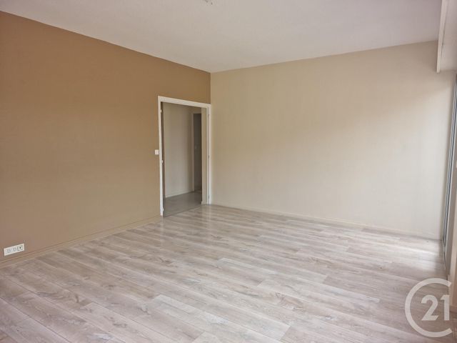 Appartement F3 à louer - 3 pièces - 76.11 m2 - NEVERS - 58 - BOURGOGNE - Century 21 Confluences