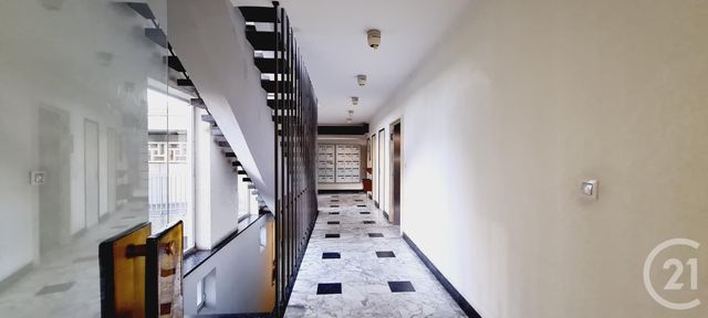 Appartement F3 à louer - 3 pièces - 76.11 m2 - NEVERS - 58 - BOURGOGNE - Century 21 Confluences