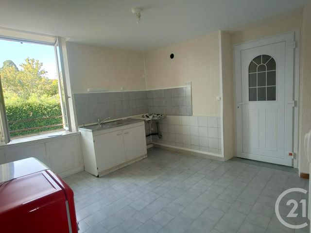 Appartement à louer - 2 pièces - 35.96 m2 - IMPHY - 58 - BOURGOGNE - Century 21 Confluences