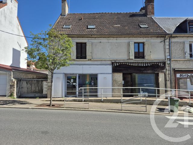 Afficher la photo en grand immeuble à vendre - 240.0 m2 - IMPHY - 58 - BOURGOGNE - Century 21 Confluences
