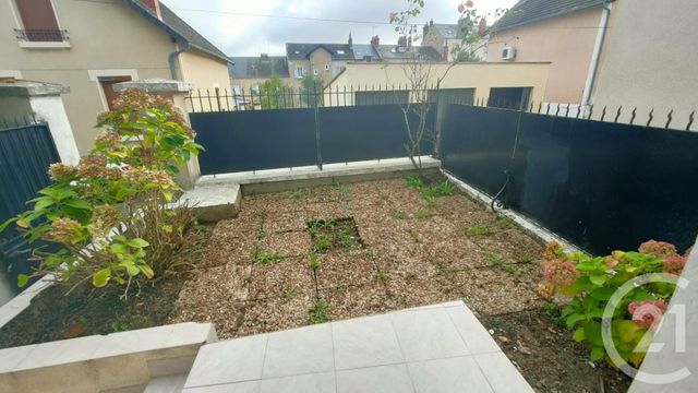 Afficher la photo en grand maison à louer - 5 pièces - 92.92 m2 - NEVERS - 58 - BOURGOGNE - Century 21 Confluences