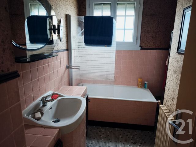 maison à vendre - 5 pièces - 68.01 m2 - SAUVIGNY LES BOIS - 58 - BOURGOGNE - Century 21 Confluences