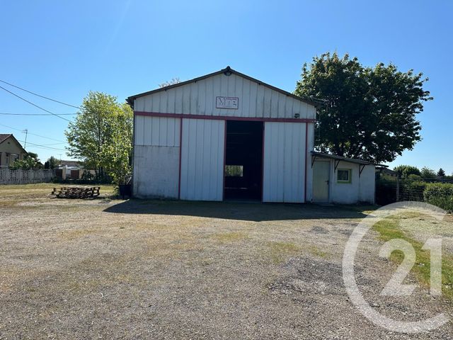 maison à louer - 4 pièces - 220.0 m2 - SANCOINS - 18 - CENTRE - Century 21 Confluences