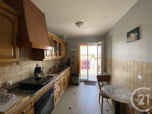 Appartement T3 à vendre - 3 pièces - 75.01 m2 - NEVERS - 58 - BOURGOGNE - Century 21 Confluences