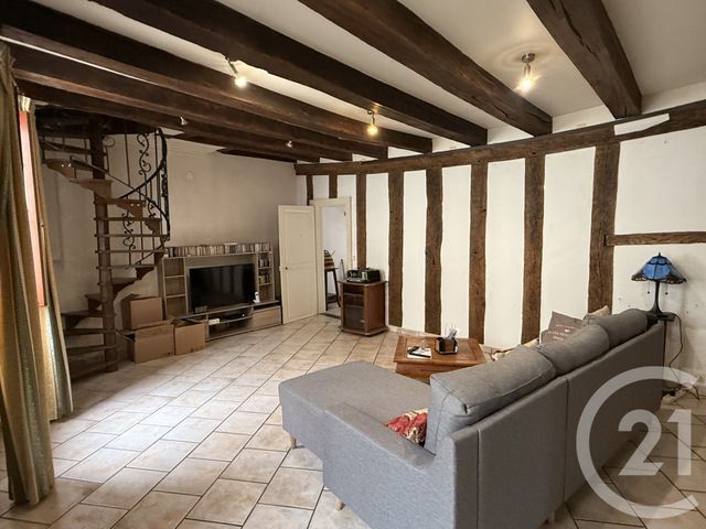 Appartement F4 à vendre - 4 pièces - 137.84 m2 - NEVERS - 58 - BOURGOGNE - Century 21 Confluences