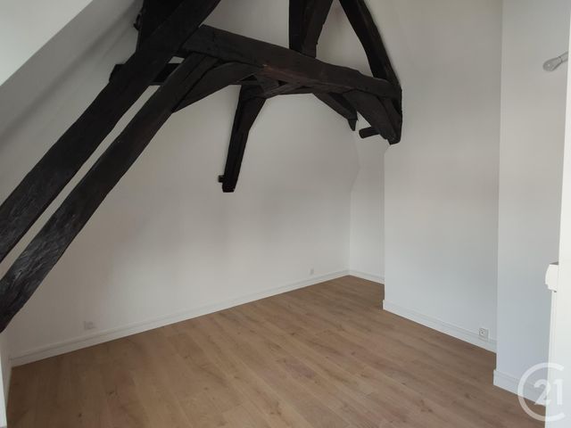 Appartement F2 bis à louer - 2 pièces - 70.76 m2 - SANCOINS - 18 - CENTRE - Century 21 Confluences