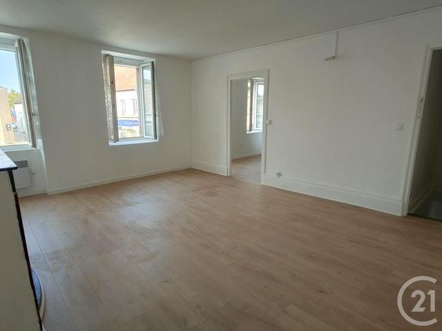 Appartement F2 bis à louer - 2 pièces - 70.76 m2 - SANCOINS - 18 - CENTRE - Century 21 Confluences