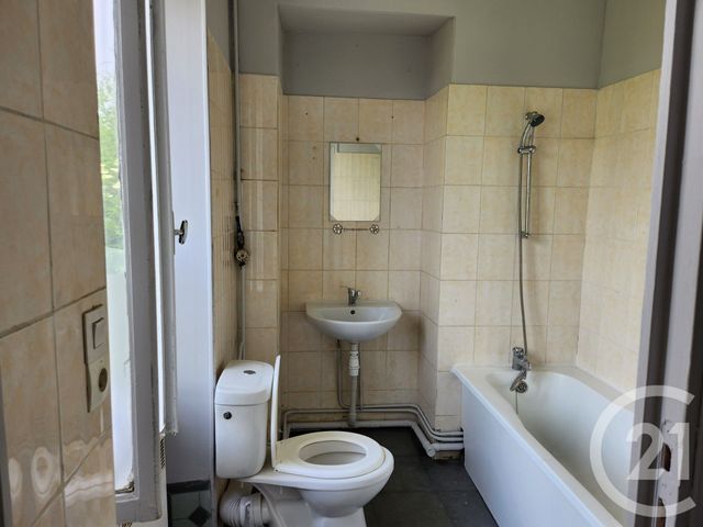 Afficher la photo en grand immeuble à vendre - 75.66 m2 - NEVERS - 58 - BOURGOGNE - Century 21 Confluences