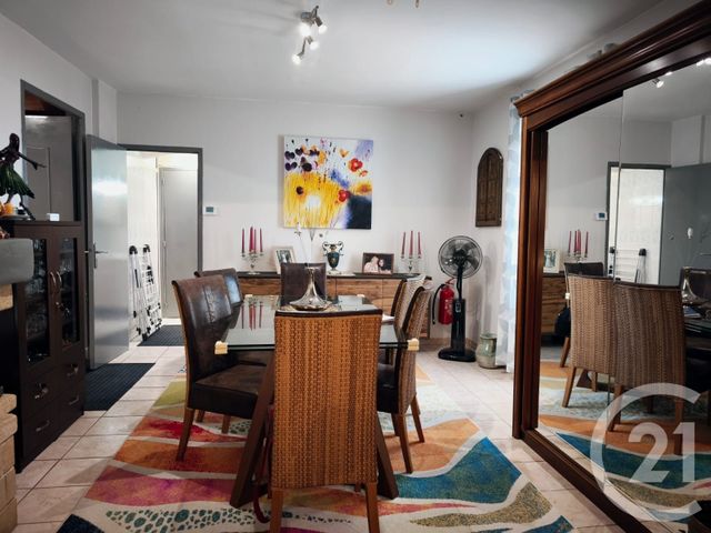 Maison à vendre None