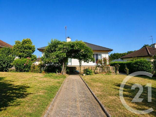 maison à vendre - 5 pièces - 82.39 m2 - SAUVIGNY LES BOIS - 58 - BOURGOGNE - Century 21 Confluences