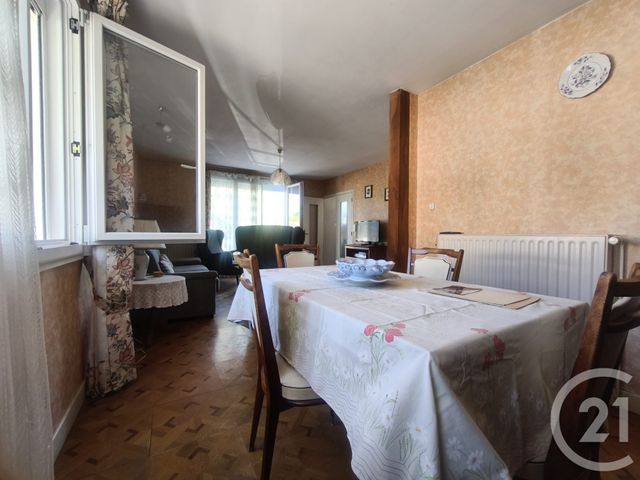 maison à vendre - 5 pièces - 82.39 m2 - SAUVIGNY LES BOIS - 58 - BOURGOGNE - Century 21 Confluences