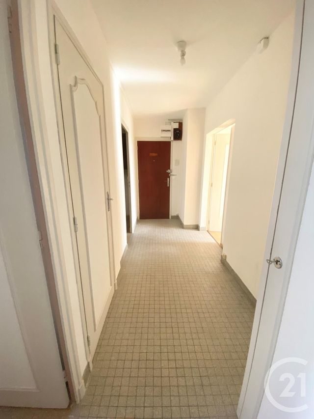 Appartement F2 à louer - 2 pièces - 62.21 m2 - NEVERS - 58 - BOURGOGNE - Century 21 Confluences