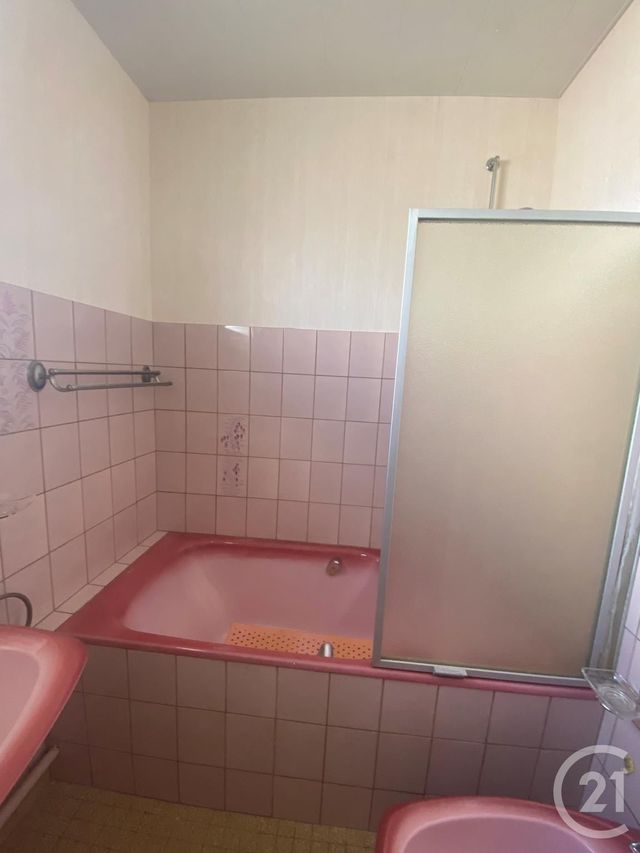 Appartement F2 à louer - 2 pièces - 62.21 m2 - NEVERS - 58 - BOURGOGNE - Century 21 Confluences