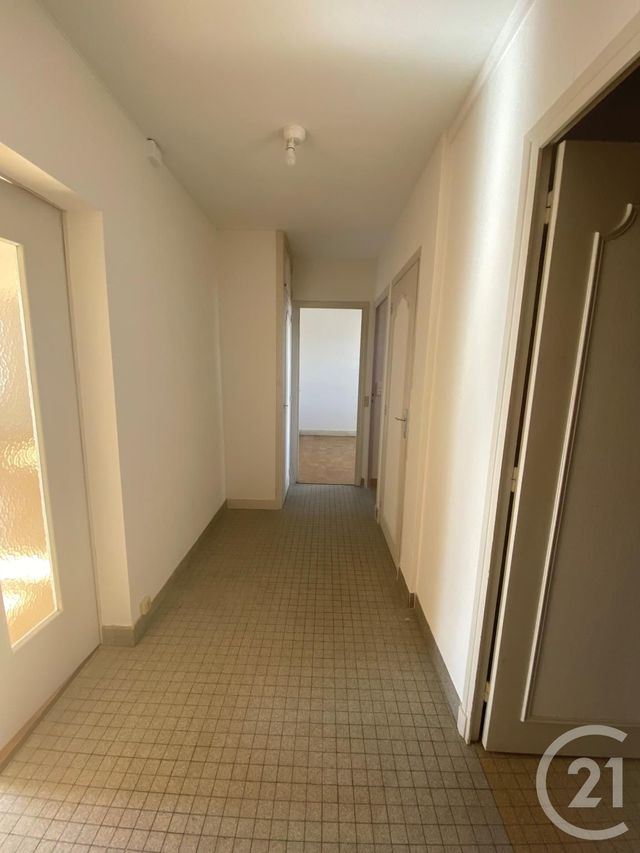 Appartement F2 à louer - 2 pièces - 62.21 m2 - NEVERS - 58 - BOURGOGNE - Century 21 Confluences