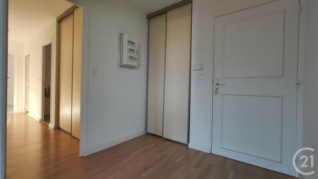 Appartement F4 à louer - 4 pièces - 85.31 m2 - CHANTENAY ST IMBERT - 58 - BOURGOGNE - Century 21 Confluences