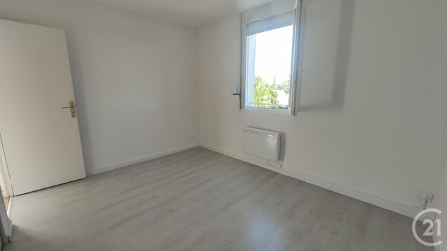 Appartement F4 à louer - 4 pièces - 85.31 m2 - CHANTENAY ST IMBERT - 58 - BOURGOGNE - Century 21 Confluences