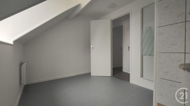 Appartement à louer - 3 pièces - 42.0 m2 - SANCOINS - 18 - CENTRE - Century 21 Confluences