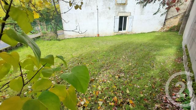 Appartement F3 à louer - 3 pièces - 70.01 m2 - ST PIERRE LE MOUTIER - 58 - BOURGOGNE - Century 21 Confluences