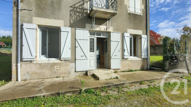 Appartement F3 à louer - 3 pièces - 70.01 m2 - ST PIERRE LE MOUTIER - 58 - BOURGOGNE - Century 21 Confluences