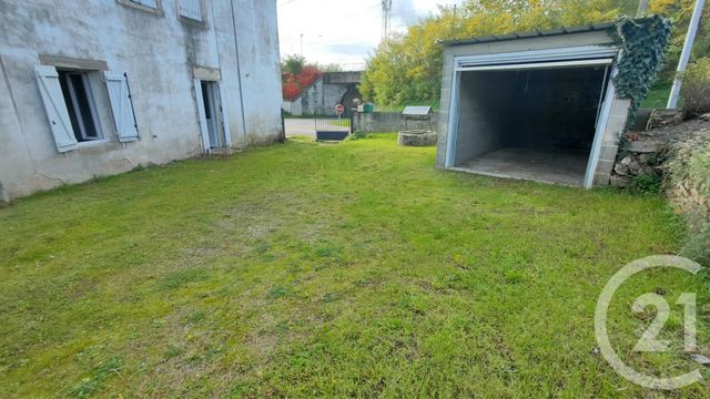 Appartement F3 à louer - 3 pièces - 70.01 m2 - ST PIERRE LE MOUTIER - 58 - BOURGOGNE - Century 21 Confluences