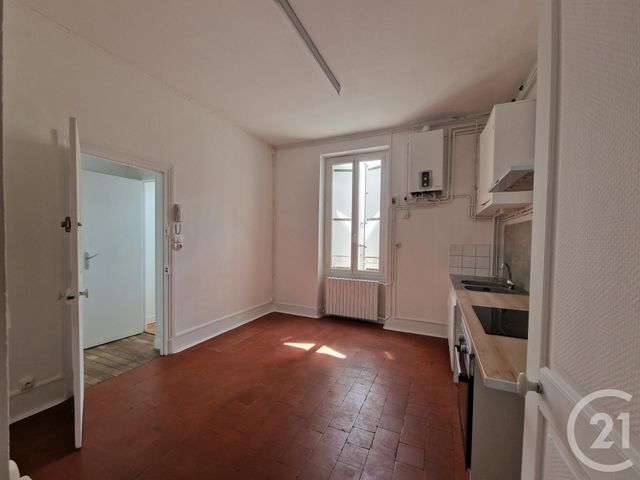 Appartement F2 à louer - 2 pièces - 46.72 m2 - NEVERS - 58 - BOURGOGNE - Century 21 Confluences
