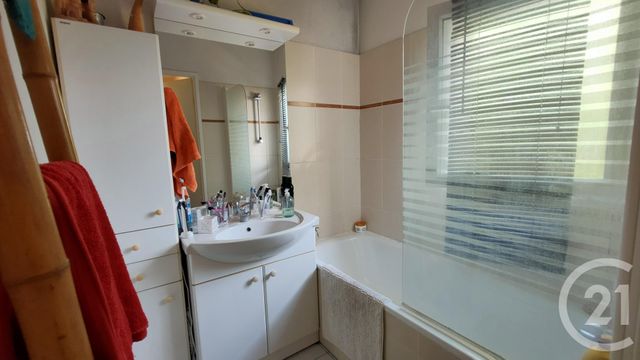 Appartement F3 à vendre - 3 pièces - 56.56 m2 - MARZY - 58 - BOURGOGNE - Century 21 Confluences