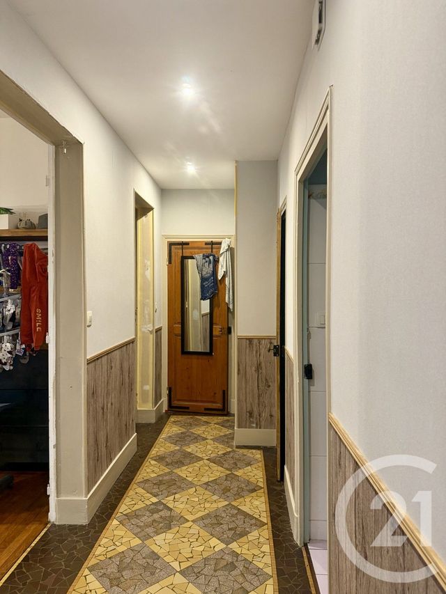 Appartement F3 bis à vendre - 3 pièces - 90.12 m2 - NEVERS - 58 - BOURGOGNE - Century 21 Confluences