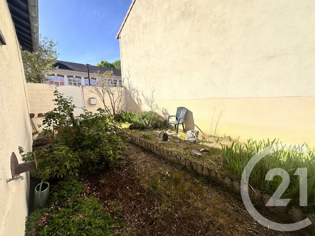 maison à vendre - 4 pièces - 91.33 m2 - VARENNES VAUZELLES - 58 - BOURGOGNE - Century 21 Confluences