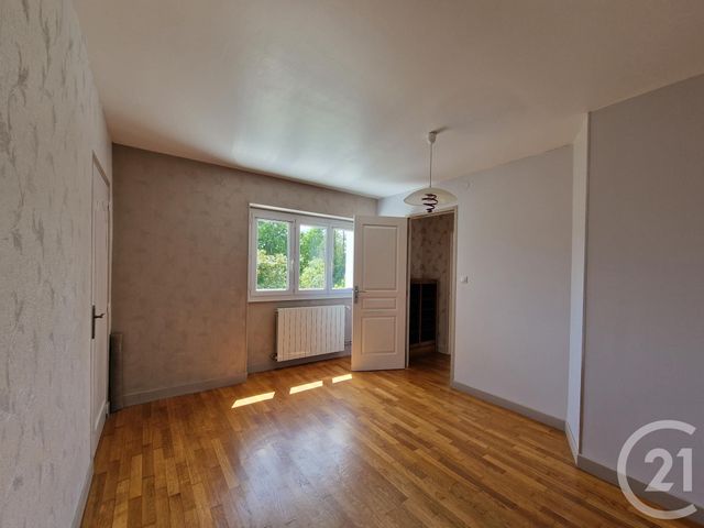 maison à louer - 4 pièces - 99.97 m2 - GUERIGNY - 58 - BOURGOGNE - Century 21 Confluences