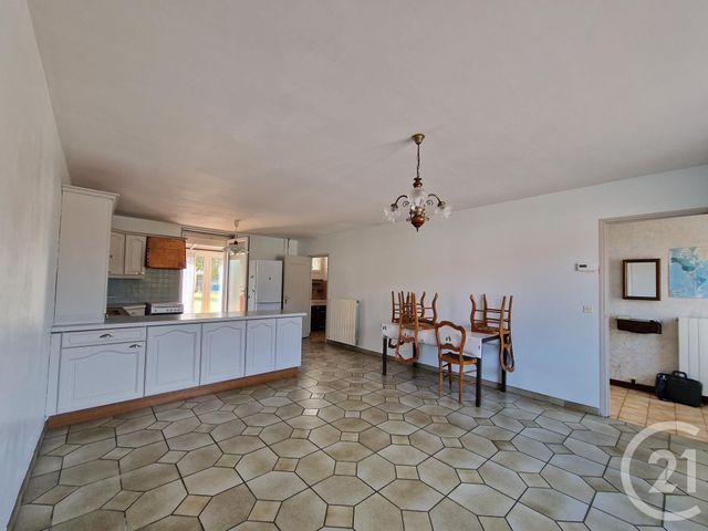 maison à louer - 4 pièces - 99.97 m2 - GUERIGNY - 58 - BOURGOGNE - Century 21 Confluences