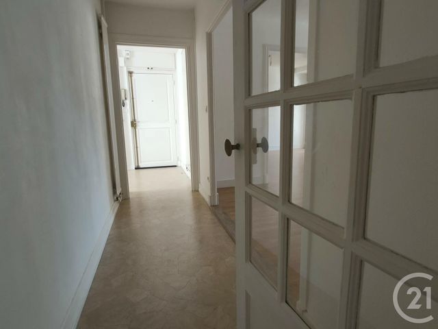Appartement F3 bis à louer - 4 pièces - 94.88 m2 - NEVERS - 58 - BOURGOGNE - Century 21 Confluences