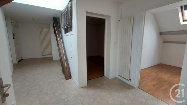Appartement F3 bis à louer - 4 pièces - 94.88 m2 - NEVERS - 58 - BOURGOGNE - Century 21 Confluences
