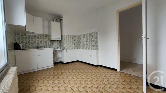 Appartement F3 à louer - 3 pièces - 78.3 m2 - NEVERS - 58 - BOURGOGNE - Century 21 Confluences