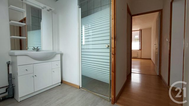 Appartement à louer - 2 pièces - 53.5 m2 - FOURCHAMBAULT - 58 - BOURGOGNE - Century 21 Confluences