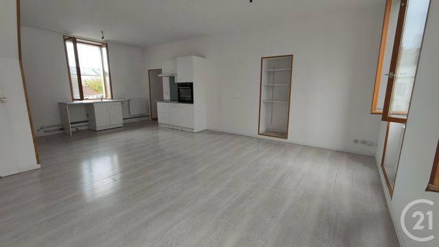 Appartement à louer - 2 pièces - 53.5 m2 - FOURCHAMBAULT - 58 - BOURGOGNE - Century 21 Confluences