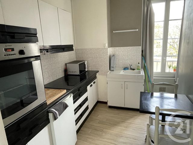 Appartement T1 à louer - 1 pièce - 29.7 m2 - NEVERS - 58 - BOURGOGNE - Century 21 Confluences