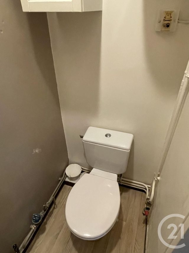 Appartement T1 à louer - 1 pièce - 29.7 m2 - NEVERS - 58 - BOURGOGNE - Century 21 Confluences