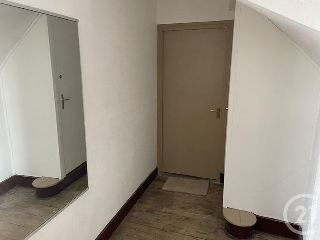 Appartement T1 à louer - 1 pièce - 29.7 m2 - NEVERS - 58 - BOURGOGNE - Century 21 Confluences