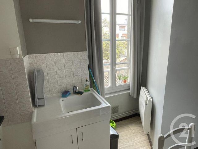 Appartement T1 à louer - 1 pièce - 29.7 m2 - NEVERS - 58 - BOURGOGNE - Century 21 Confluences