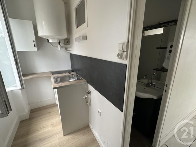 Appartement T2 à louer - 2 pièces - 27.6 m2 - GUERIGNY - 58 - BOURGOGNE - Century 21 Confluences