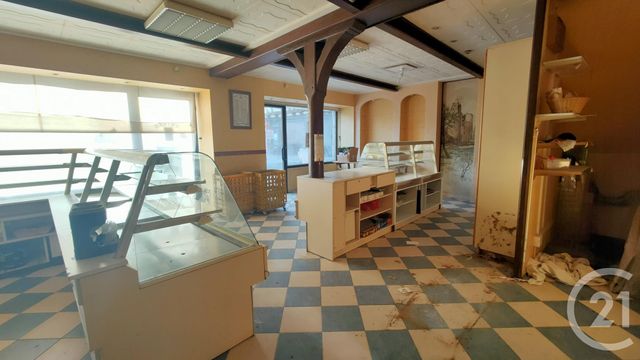 commerce à louer - 200.0 m2 - 18 - CENTRE - Century 21 Confluences