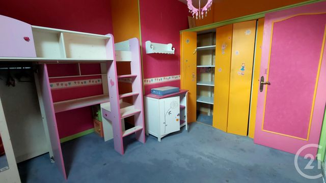 commerce à louer - 200.0 m2 - 18 - CENTRE - Century 21 Confluences