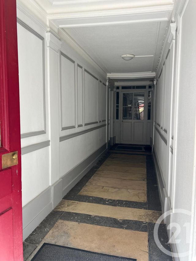Appartement F3 à vendre - 4 pièces - 89.0 m2 - NEVERS - 58 - BOURGOGNE - Century 21 Confluences