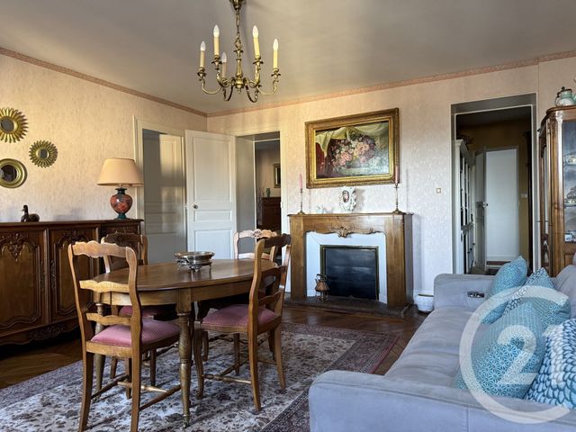 Appartement F3 à vendre - 4 pièces - 89.0 m2 - NEVERS - 58 - BOURGOGNE - Century 21 Confluences