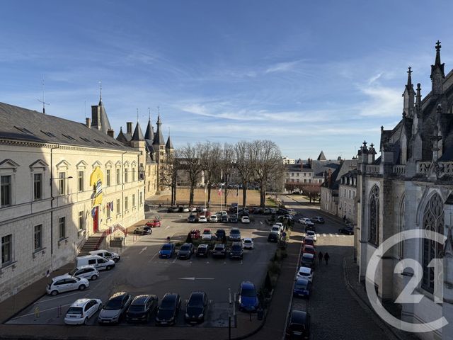 Appartement F3 à vendre - 4 pièces - 89.0 m2 - NEVERS - 58 - BOURGOGNE - Century 21 Confluences