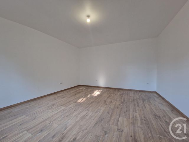 Appartement F3 à louer - 3 pièces - 79.24 m2 - FOURCHAMBAULT - 58 - BOURGOGNE - Century 21 Confluences